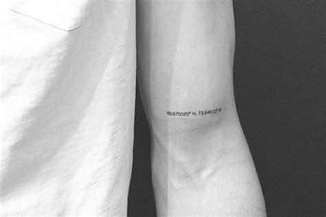 small tattoo ideas for guys|small minimalist tattoo for men.